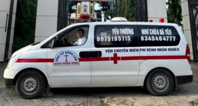 Linh mục Nguyễn Xuân Phương và hành trình thiện nguyện không mệt mỏi
