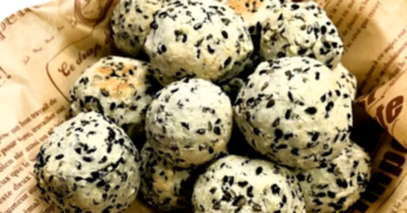 Mè đen: canxi gấp 7 lần sữa, sắt gấp đôi gan, người Việt dùng từ lâu