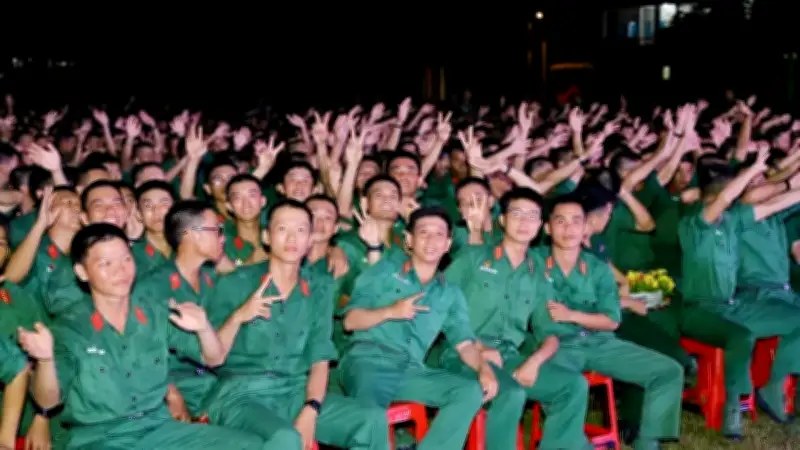Đêm nghệ thuật 'Người đi tìm hình của Nước' tại Trung đoàn 4, Sư đoàn 5