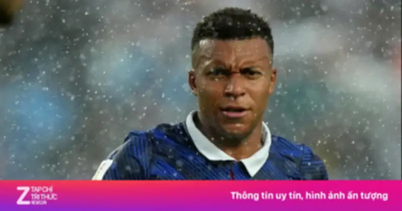 Mưa dông chưa từng thấy làm gián đoạn trận Pháp vs Iraq tại World Cup 2026