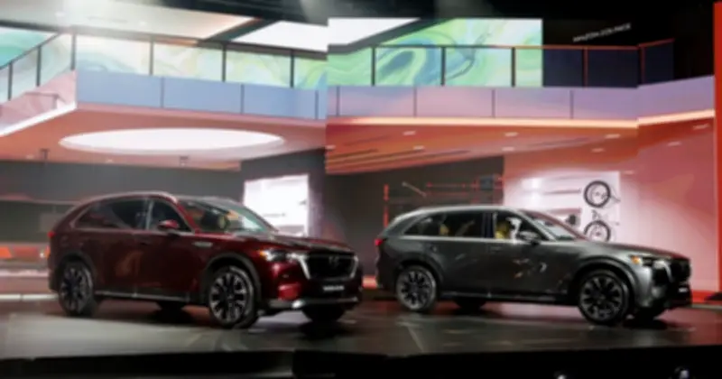 Mazda CX-90 chốt giá từ 1,899 tỉ đồng, cạnh tranh SUV 7 chỗ hạng E