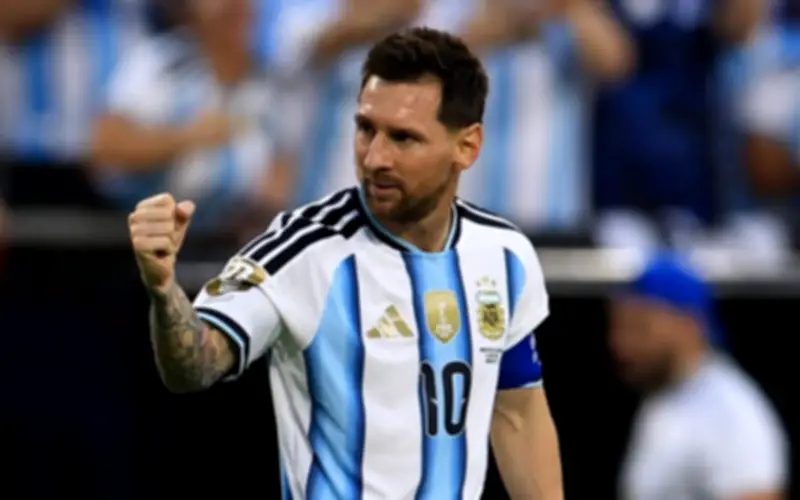 Messi lập hat-trick, cân bằng kỷ lục ghi bàn World Cup của Klose
