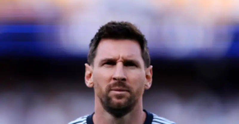 Messi vượt Ronaldo, lập kỷ lục vô tiền khoáng hậu tại World Cup