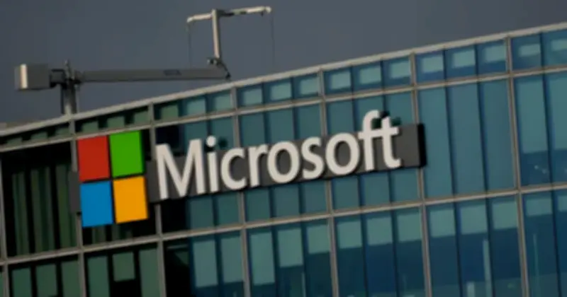 Microsoft tìm lối đi riêng trong cuộc đua AI, giảm phụ thuộc đối tác