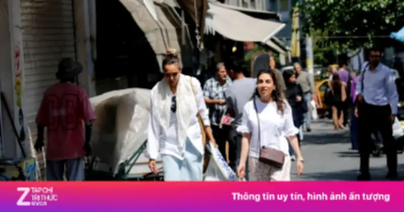 Một ngày ở Tehran giữa vòng xoáy chiến sự và khủng hoảng kinh tế