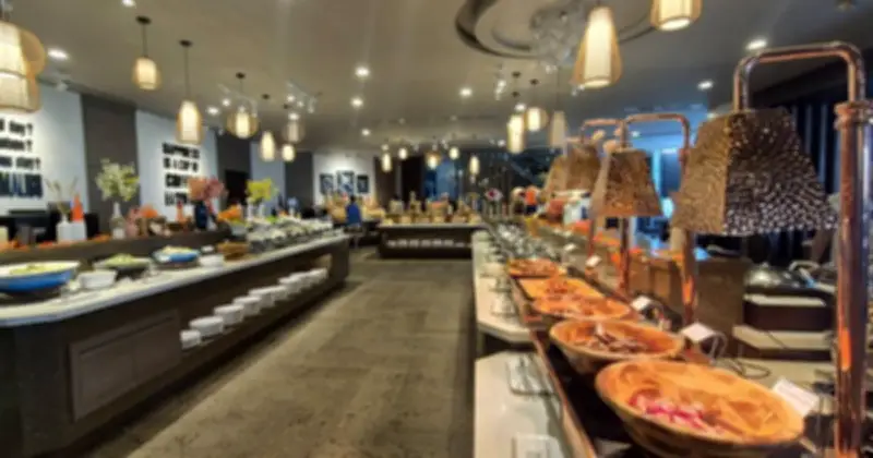 Mua ảnh check-in giá 10.000 đồng/tấm để 'phông bạt' cuộc sống sang chảnh