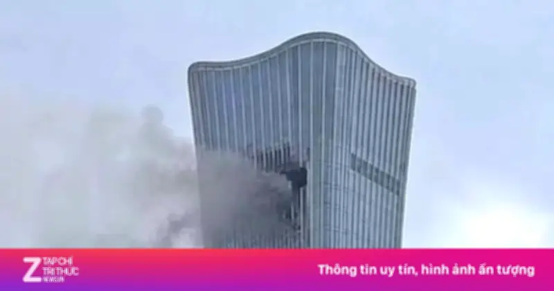 Máy bay nhỏ đâm vào tháp Citic Bắc Kinh, phi công thiệt mạng