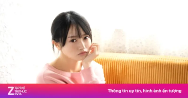 Nữ ca sĩ AKB48 bị đuổi khỏi nhóm vì hẹn hò với fan