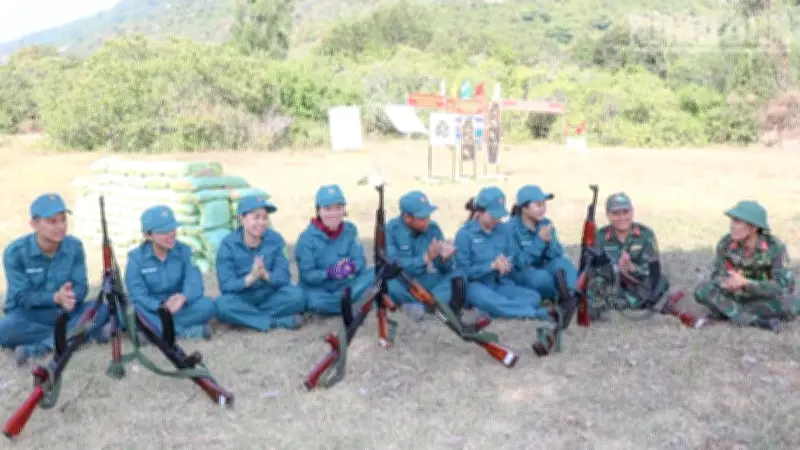 Nữ dân quân Ba Ngòi: Vững tay súng, giỏi việc hậu cần, đảm đang tăng gia