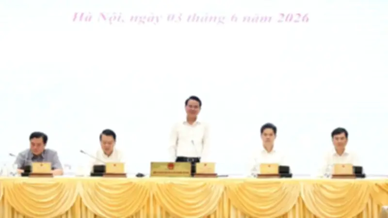 Nỗ lực kiểm soát chất lượng xăng E10 và bảo vệ quyền lợi người tiêu dùng