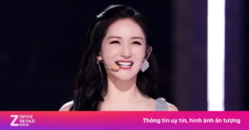 Nữ MC nổi tiếng nhất Trung Quốc Tạ Na buộc phải hủy concert vì bị chỉ trích