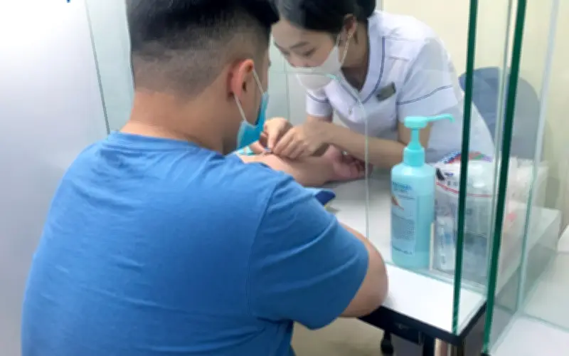 Nam sinh 13 tuổi nhập viện vì hạ đường huyết nguy hiểm, bác sĩ chỉ ra nguyên nhân nhiều gia đình chủ quan