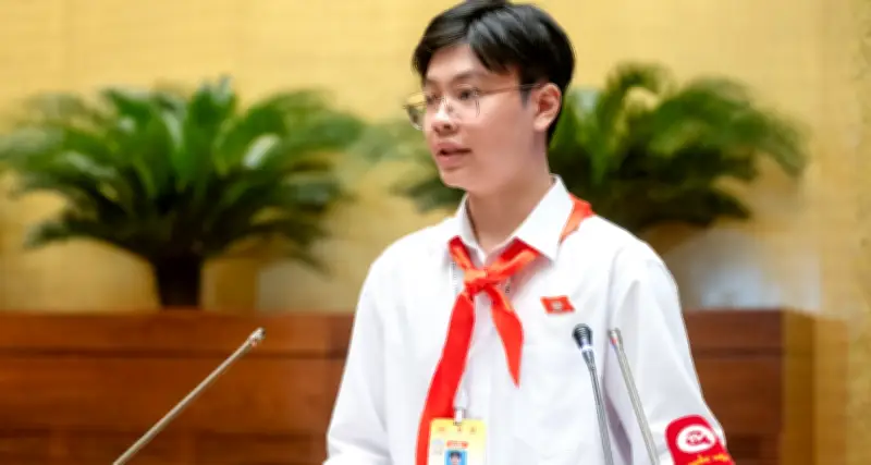 Nam sinh từng là Chủ tịch Quốc hội trẻ em ghi dấu ấn ở kỳ thi lớp 10 chuyên