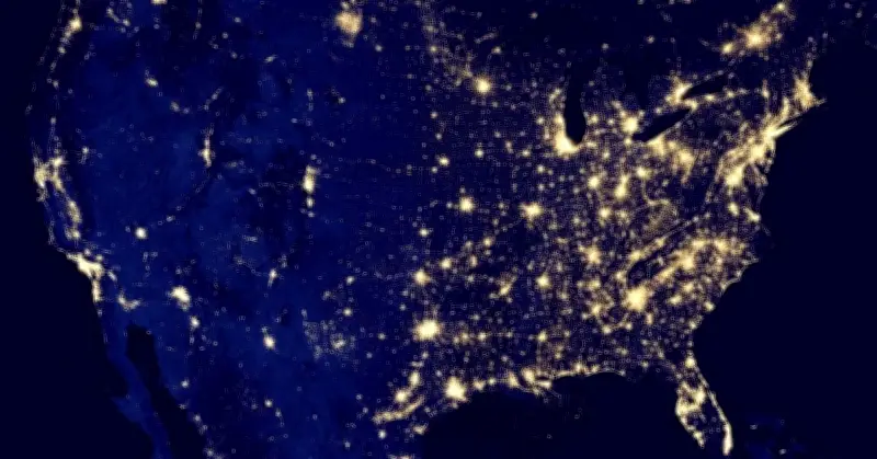 NASA âm thầm quan sát Trái đất vào ban đêm, phát hiện nghịch lý bất ngờ ở châu Âu
