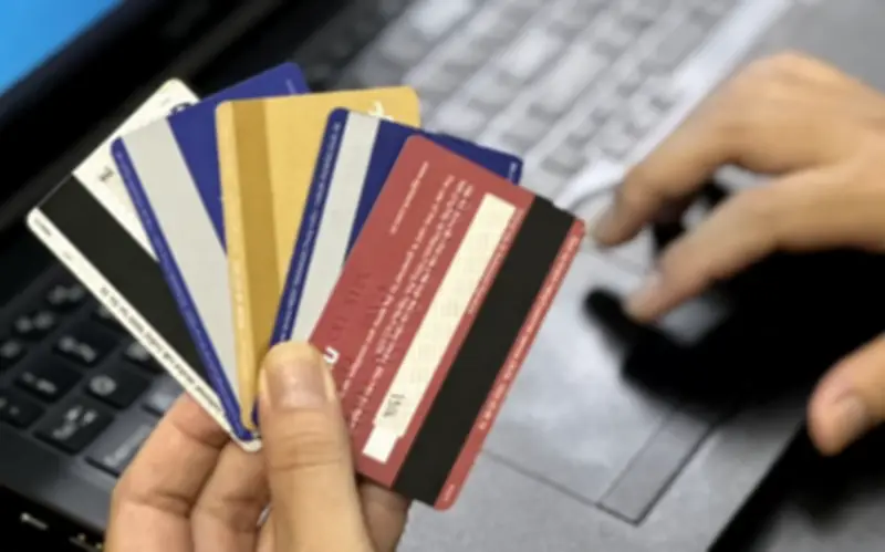 Đường dây mua bán hàng nghìn tài khoản ngân hàng bị triệt phá