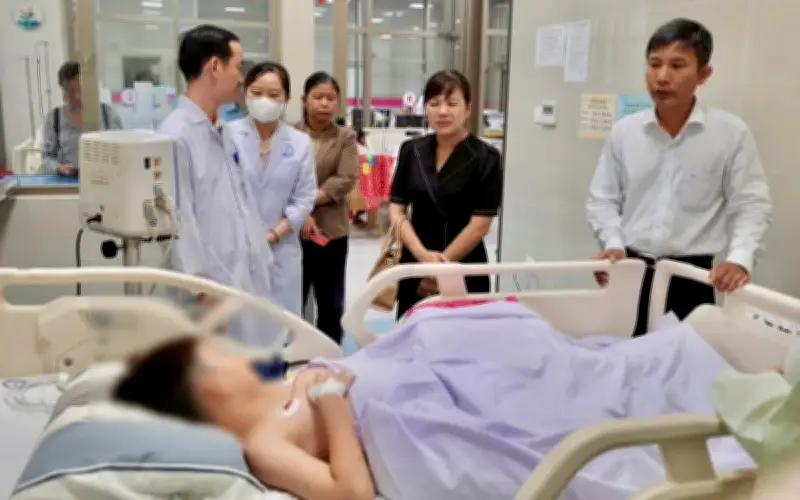 Đồng Tháp: 290 người nghi ngộ độc bánh mì, 25/36 mẫu dương tính Salmonella
