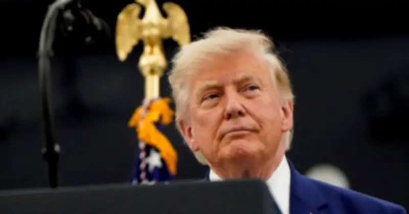 Ông Trump dọa tấn công Iran, Tehran sẵn sàng phản ứng