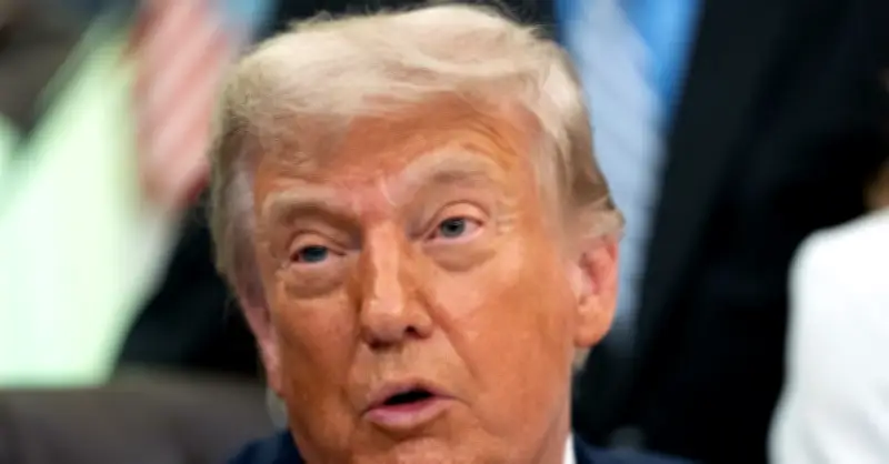 Ông Trump hủy kế hoạch đánh bom Iran vào phút chót