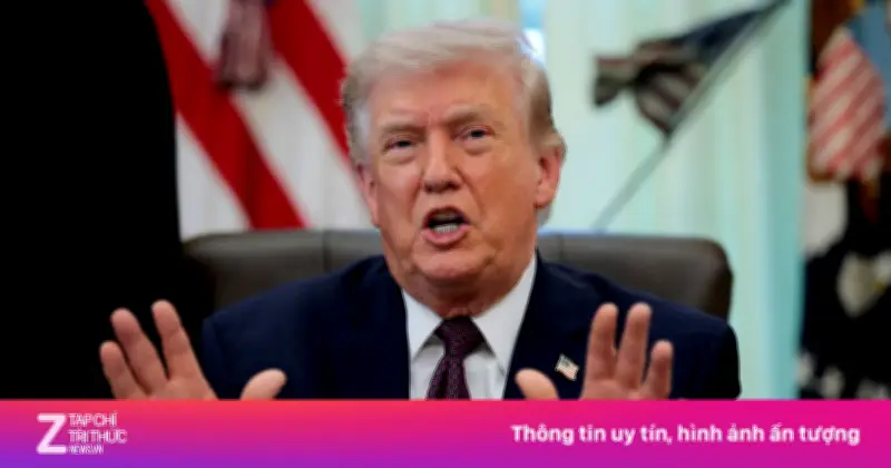 Ông Trump tuyên bố bất chấp đàm phán Iran, giá dầu vượt 100 USD