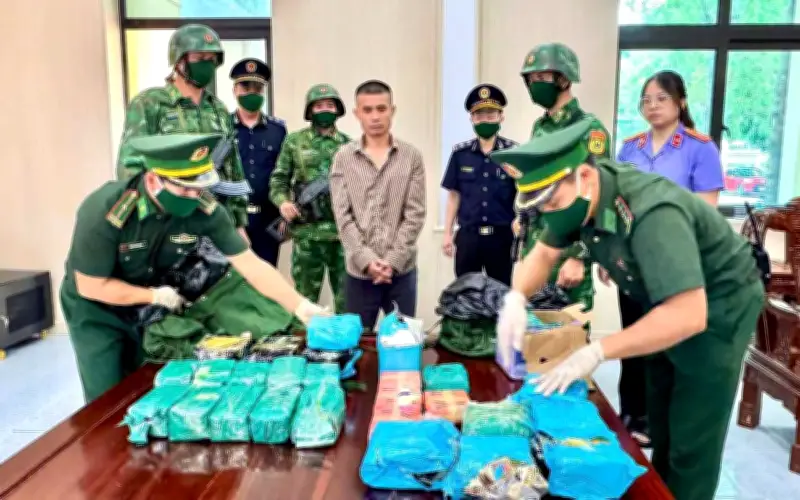 Nghệ An: Nhận cho thuê ma túy với giá 50 triệu đồng