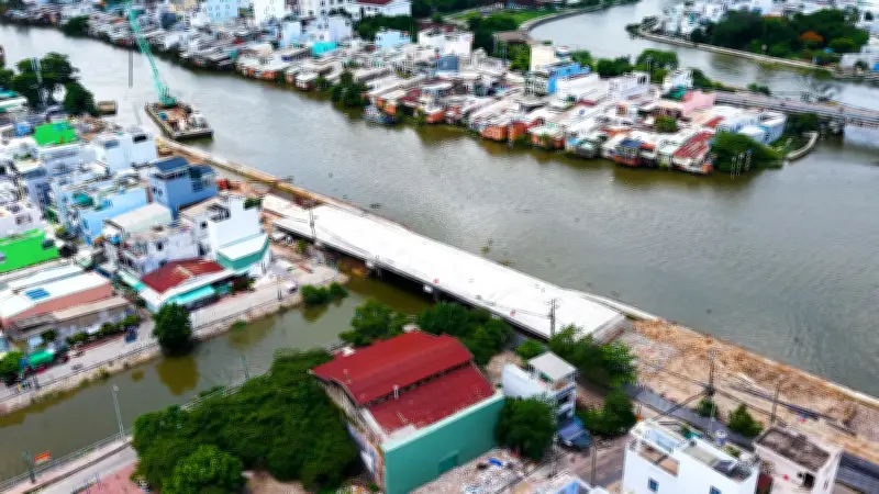 Người dân phấn khởi khi cầu Hiệp An 2 hoàn thiện, thoát cảnh qua cầu sắt xuống cấp