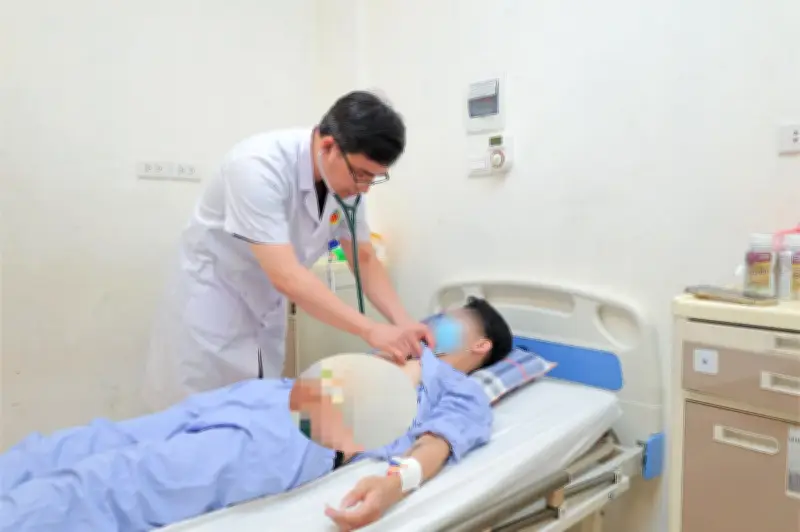 Người đàn ông 25 tuổi nhồi máu cơ tim nặng vì hút thuốc 10 năm