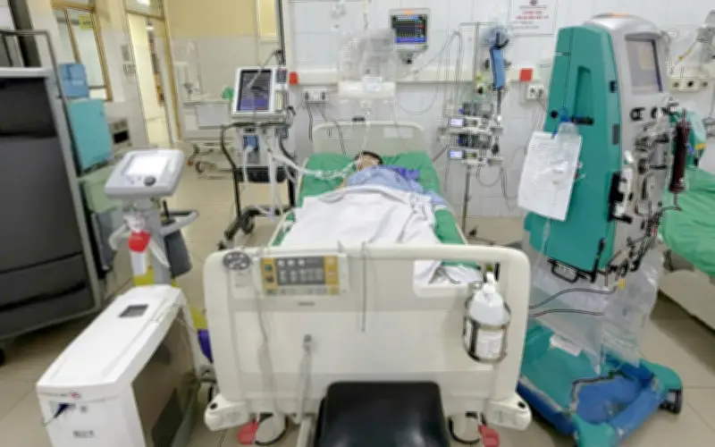 Người đàn ông 42 tuổi ngừng tim khi chơi thể thao trong thời tiết nắng nóng