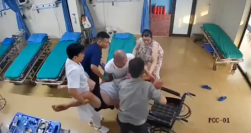 Người đàn ông nguy kịch sau khi bị ong đốt vào tai