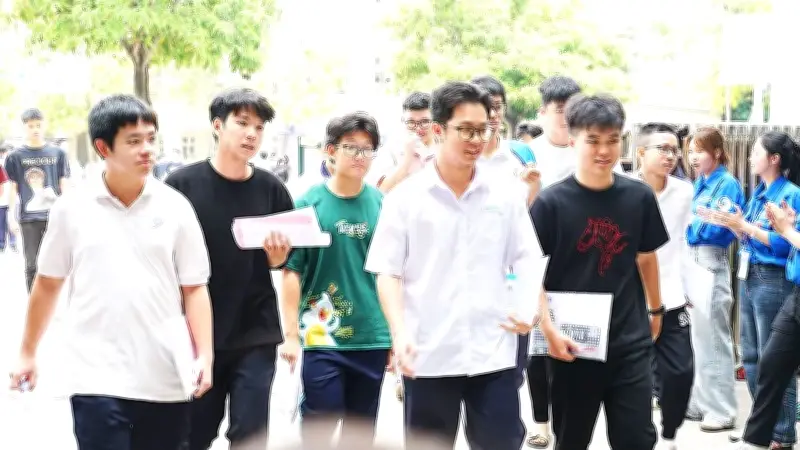 Ngưỡng 15 điểm: Không phải rào cản mà là bảo đảm chất lượng đầu vào đại học