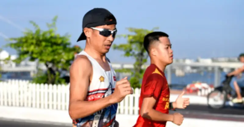 Nguyễn Văn Lai dự Giải Marathon Việt Nam 'Tôi Đỏ' 2026