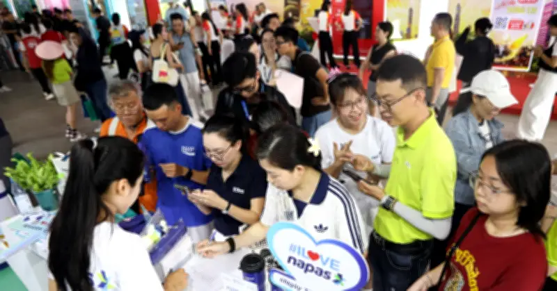 Ngày Tài chính số 2026: VietQRGlobal thu hút du khách quốc tế