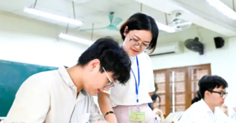 Ngày đầu thí sinh tập đăng ký nguyện vọng xét tuyển đại học 2026