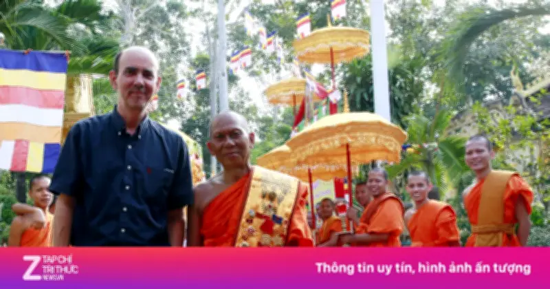 Nhà báo Pháp dành 5 năm ghi lại vẻ đẹp chùa Việt trước khi đô thị hóa làm biến dạng