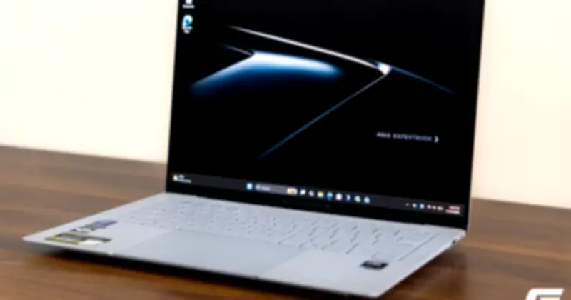 Đánh giá ASUS ExpertBook Ultra: laptop doanh nghiệp dưới 1kg giá 100 triệu