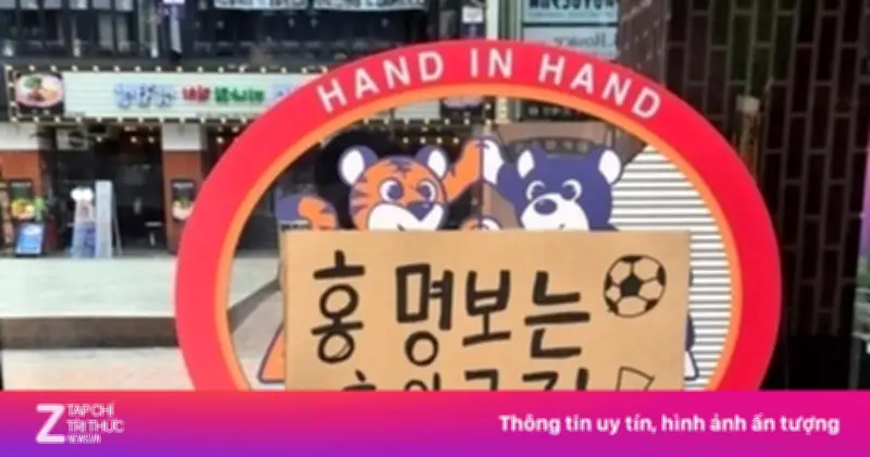 Nhà hàng, quán cà phê Hàn Quốc treo biển 'cấm cửa' HLV Hong Myung-bo sau thất bại World Cup
