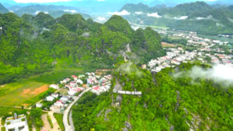 Nhận diện điểm nghẽn du lịch Phong Nha-Kẻ Bàng: Thiếu đa dạng sản phẩm