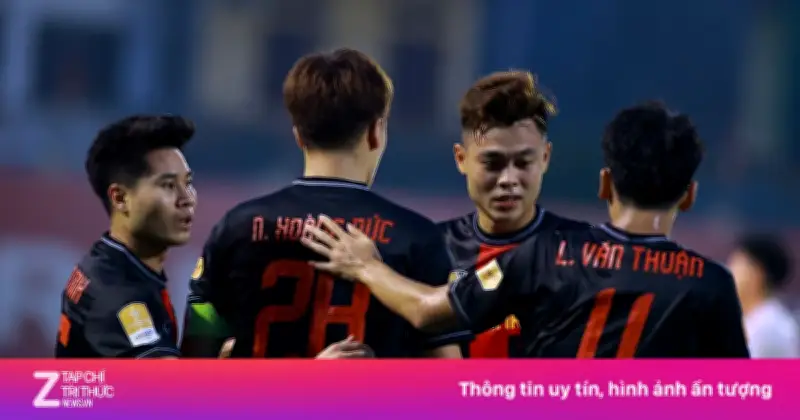 Ninh Bình thắng đậm Thể Công Viettel 4-1, vào chung kết Cúp Quốc gia