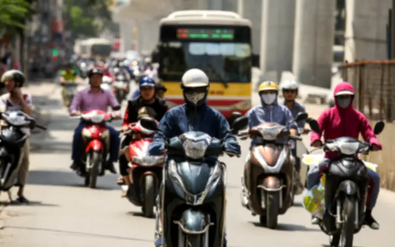 Nắng nóng gay gắt diện rộng ở Bắc Bộ và Trung Bộ, nhiệt độ có nơi trên 39 độ C