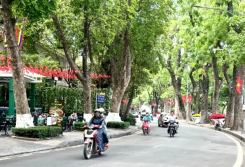 Nắng nóng gay gắt diện rộng ở Bắc Bộ và Trung Bộ những ngày tới
