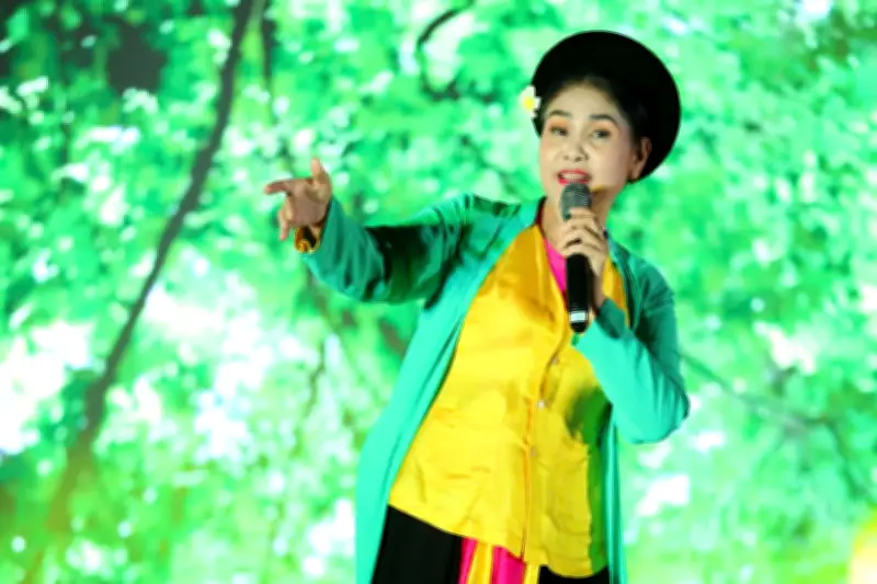 NSND Thanh Ngoan hát chèo kêu gọi bảo vệ môi trường trong đêm nhạc Hành động vì khí hậu
