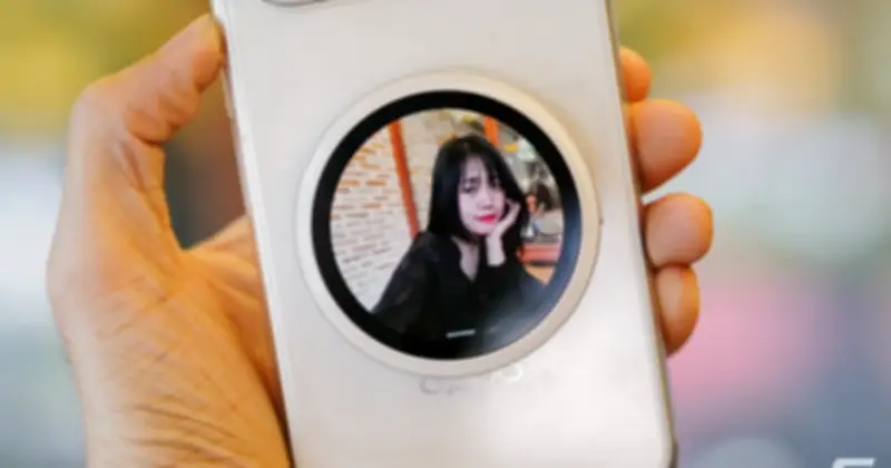 OPPO Bubble: Phụ kiện màn hình phụ giúp selfie bằng camera sau cực đỉnh
