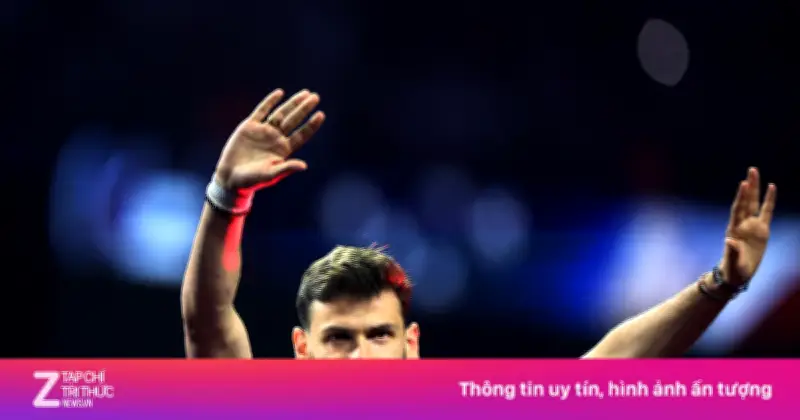 Perez nhắm Kvaratskhelia làm bom tấn mới cho Real Madrid