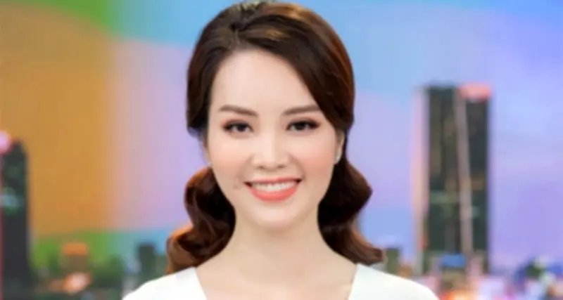 Phụ nữ làm báo hình: Áp lực và bình đẳng trong nghề