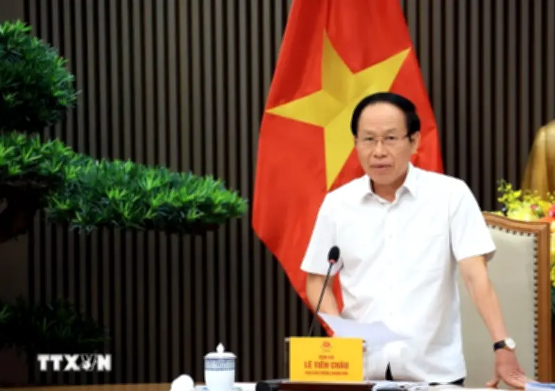 Phó Thủ tướng Lê Tiến Châu chủ trì họp góp ý vào 3 dự án luật