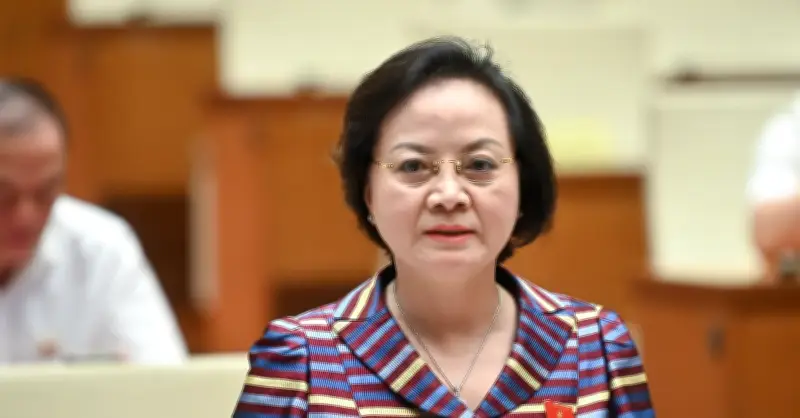 Phó thủ tướng rút kinh nghiệm từ vụ yêu cầu cụ 97 tuổi đến phường làm thủ tục
