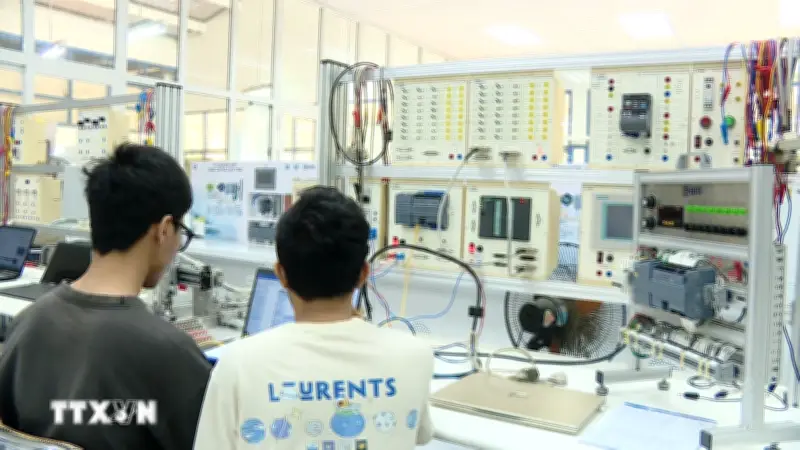 Phòng thí nghiệm trọng điểm: Mắt xích then chốt của công nghệ chiến lược