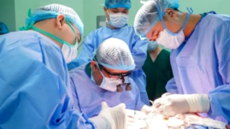 Phẫu thuật thành công cho bé gái động kinh không tổn thương MRI