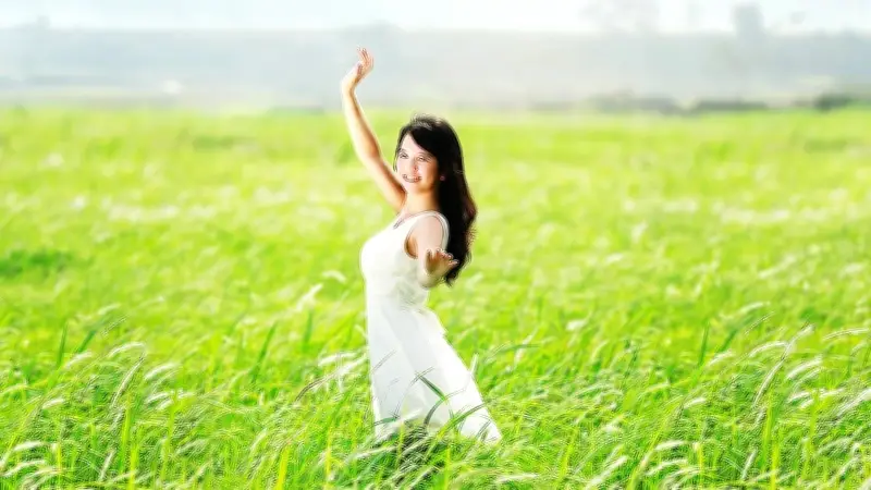 Quãng đê hoa vàng cỏ xanh và câu chuyện về người thầm lặng làm đẹp Hà Nội