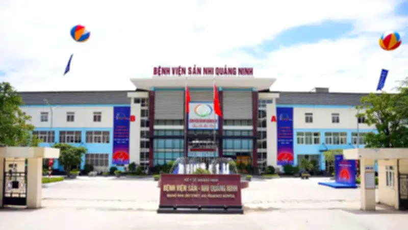 Quảng Ninh: Nhân viên thử việc tử vong trong thang máy bệnh viện