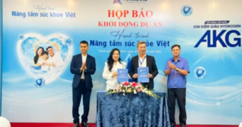 Ra mắt dự án 'Hành trình nâng tầm sức khỏe Việt' tại miền Nam